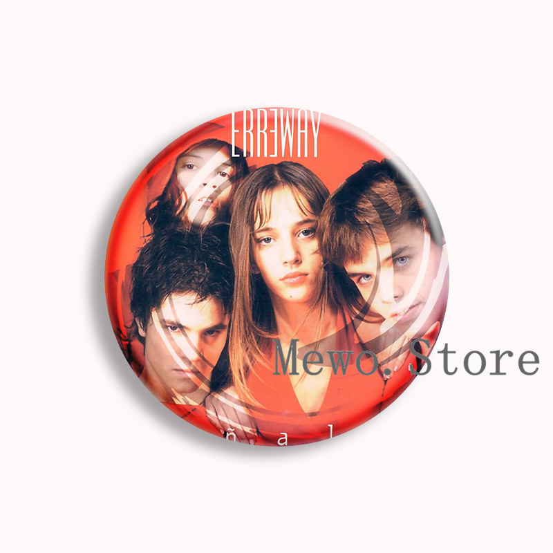 영화 Rebelde Way 소프트 버튼 핀 카밀라 보르 - Pin Button Badge 리뷰 및 가격